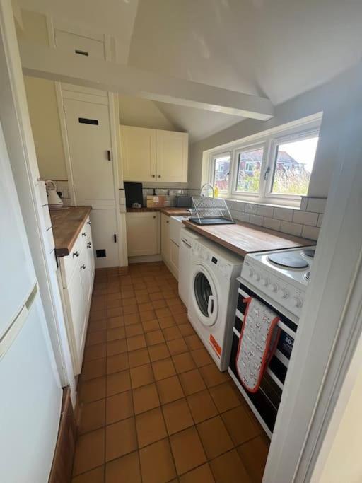 Wish End Cottage Ratton 외부 사진