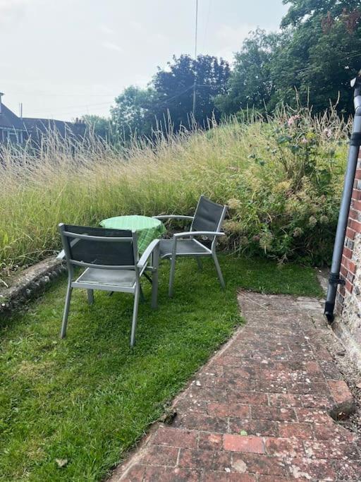 Wish End Cottage Ratton 외부 사진