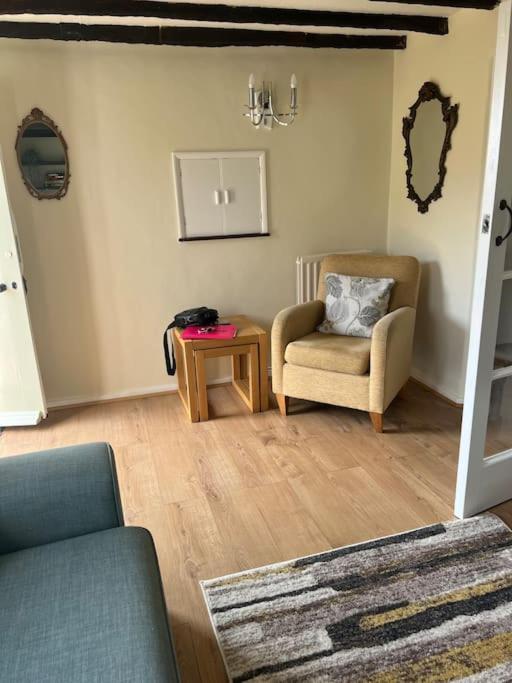 Wish End Cottage Ratton 외부 사진