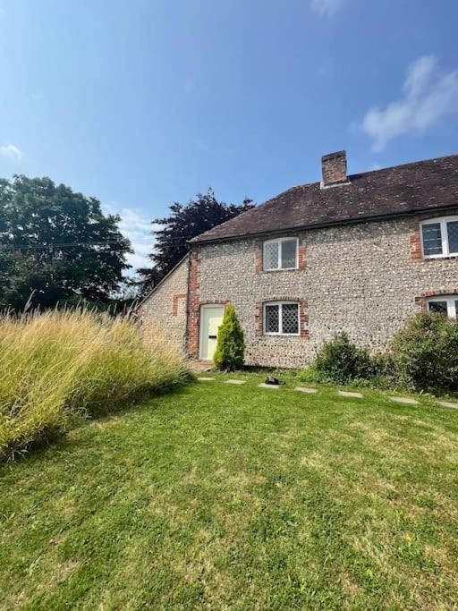 Wish End Cottage Ratton 외부 사진